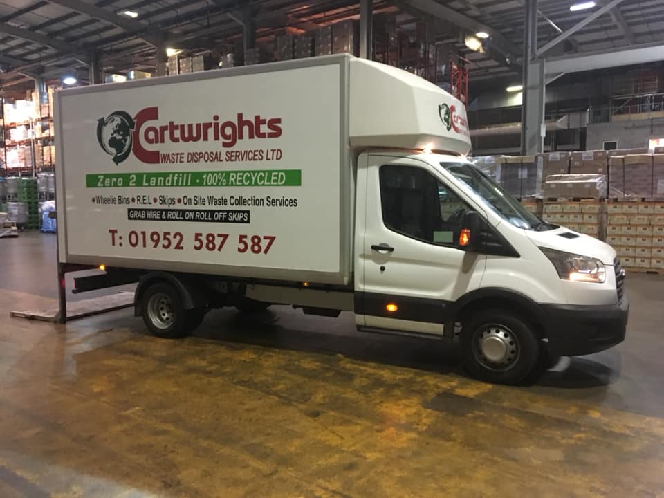 center-column-image-section