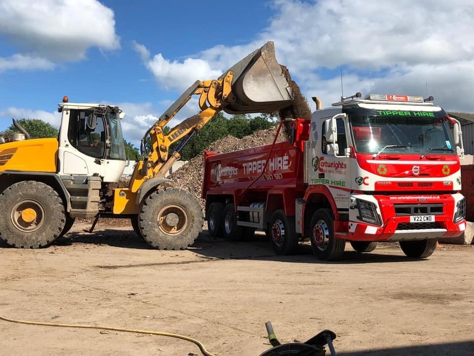 center-column-image-section